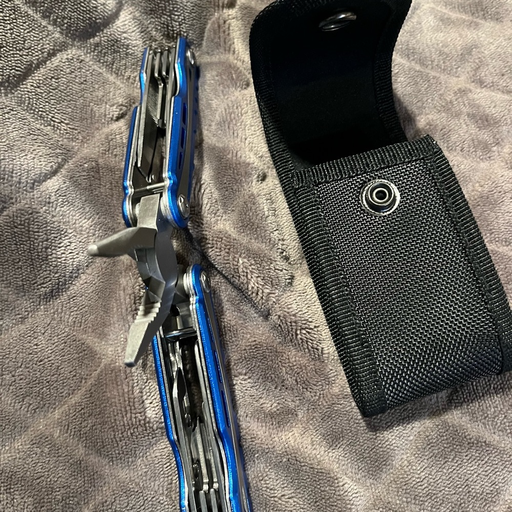 Multi tool - Picture 6 of 6